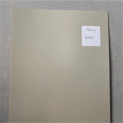LA COULEUR DE RAL A ENDUIT LA FEUILLE D'UNE PREMIÈRE COUCHE DE PEINTURE EN ALUMINIUM DE BOBINE, AA1060, AA1100, AA3003