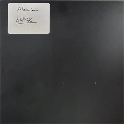 LA COULEUR DE RAL A ENDUIT LA FEUILLE D'UNE PREMIÈRE COUCHE DE PEINTURE EN ALUMINIUM DE BOBINE, AA1060, AA1100, AA3003
