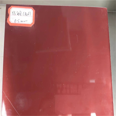 LA COULEUR DE RAL A ENDUIT LA FEUILLE D'UNE PREMIÈRE COUCHE DE PEINTURE EN ALUMINIUM DE BOBINE, AA1060, AA1100, AA3003