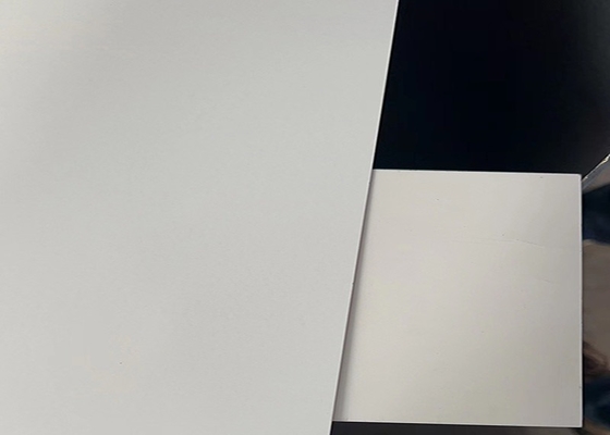 acier de Galvalume enduit d'une première couche de peinture par 0.38mm SGCC/G550/DX51D+AZ blanc et noir